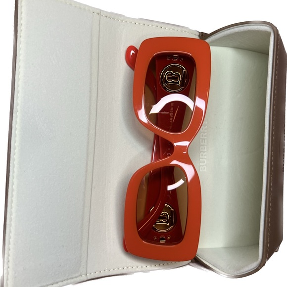 NEW ORANGE BURBERRY GLASSES - Picture 1 of 11